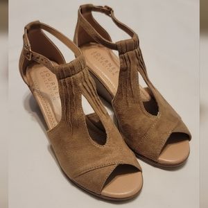 Journee Collection Womens Comfort Sole Ankle Strap Wedges